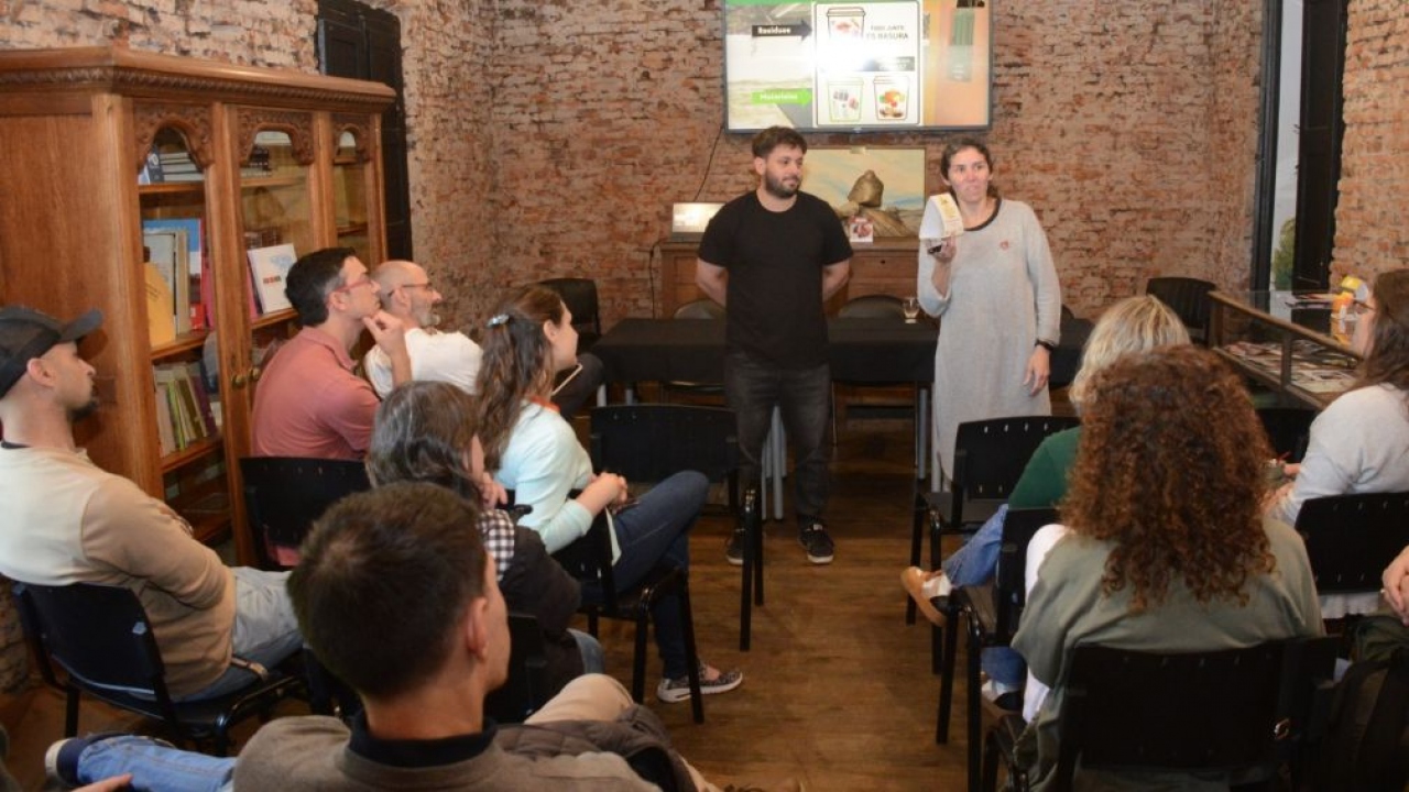 Tandil capacit&oacute; a estudiantes y emprendedores en atenci&oacute;n e informaci&oacute;n tur&iacute;stica