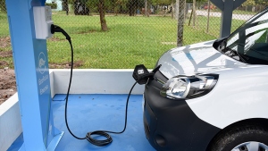 Entre R&iacute;os promueve el turismo sustentable con cargadores el&eacute;ctricos en hoteles y termas