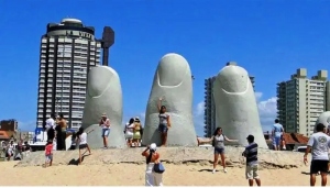 Los argentinos vacacionar&aacute;n en Punta del Este con reservas r&eacute;cord para este verano